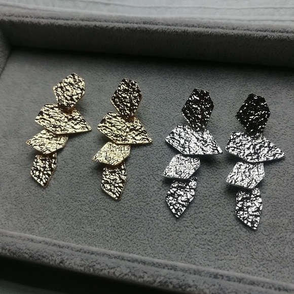 Hammered Statement Earrings - Picture 2 of 4